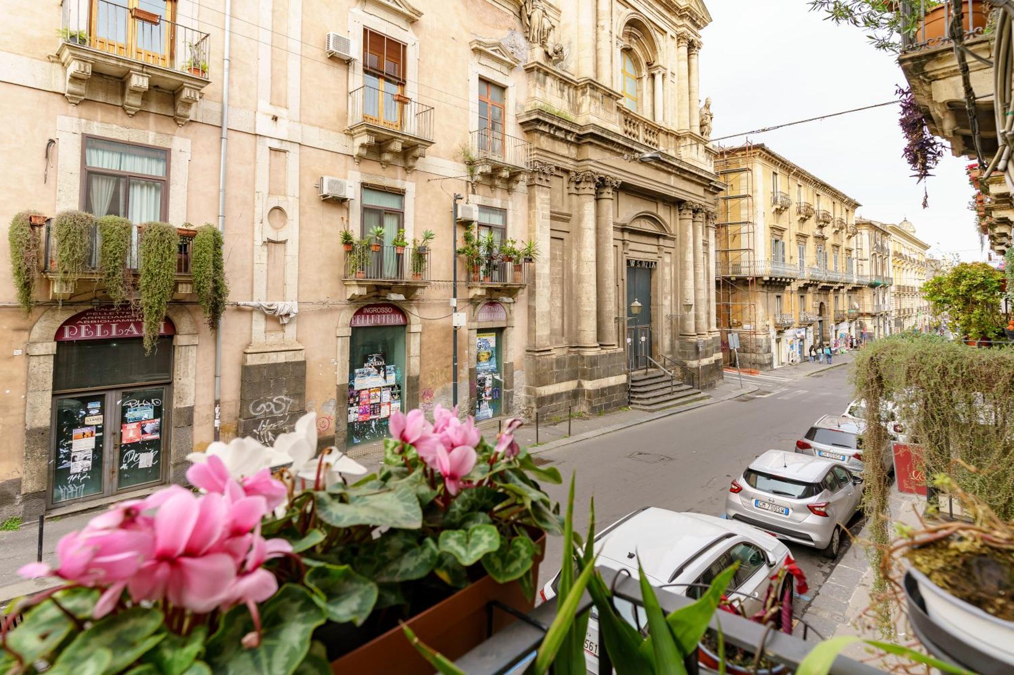 Cocciu D'Amuri Home Catania Exterior photo